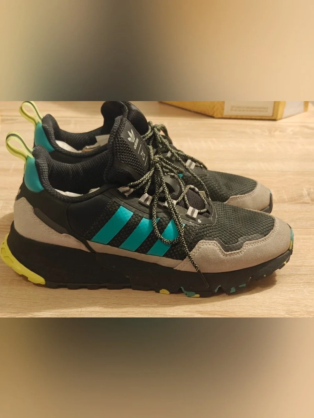 adidas low top